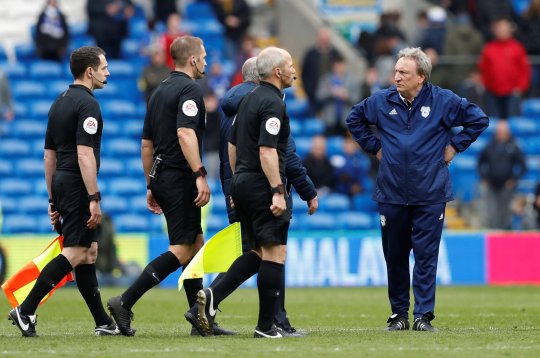 Thua oan Chelsea, thuyền trưởng Cardiff "chửi" trọng tài bằng "bài diễn văn"