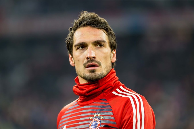 Trước sự việc Bayern mua 2 tân binh, Hummels vẫn "bình chân như vại"