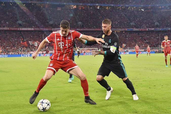 Tiết lộ: Lewandowski sợ đối đầu với "vua thẻ đỏ" nhất trong sự nghiệp