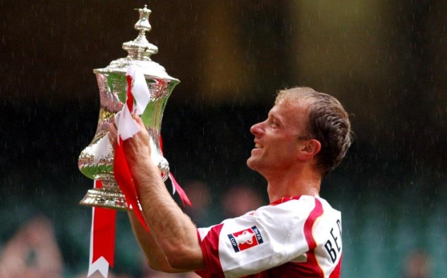 10 cầu thủ Arsenal xuất sắc nhất kỷ nguyên Premier League (P5): Người Hà Lan không bay