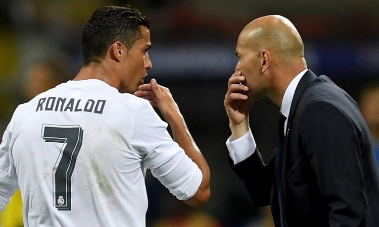 Ảnh bài viết Ronaldo nói điều thật lòng về việc Real bổ nhiệm lại Zidane