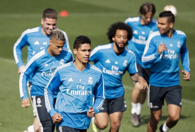 Ảnh bài viết M.U, Juve nhận "cú tát" từ thương vụ "siêu trung vệ" của Real