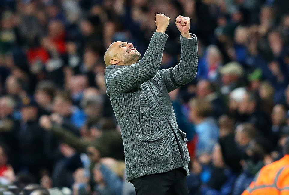 Ảnh bài viết Phản ứng của Pep Guardiola sau khi đòi lại ngôi đầu bảng