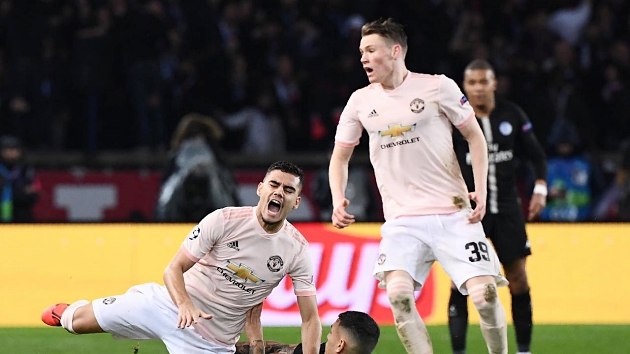 Ảnh bài viết Sao trẻ Man Utd nhắc "chiến công" trước PSG để cảnh báo Barca