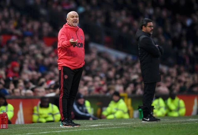 Sốc! Công khai "bật" Ed Woodward, trợ lý vô tình làm khó Solskjaer