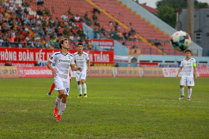 5 điểm nhấn Hải Phòng 1-0 HAGL: Văn Toàn gặp vận đen, "Văn Lâm đệ nhị" xuất thần