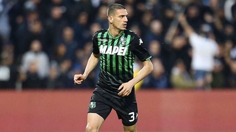 Săn hậu vệ phải, Juventus đưa sao Sassuolo vào tầm ngắm