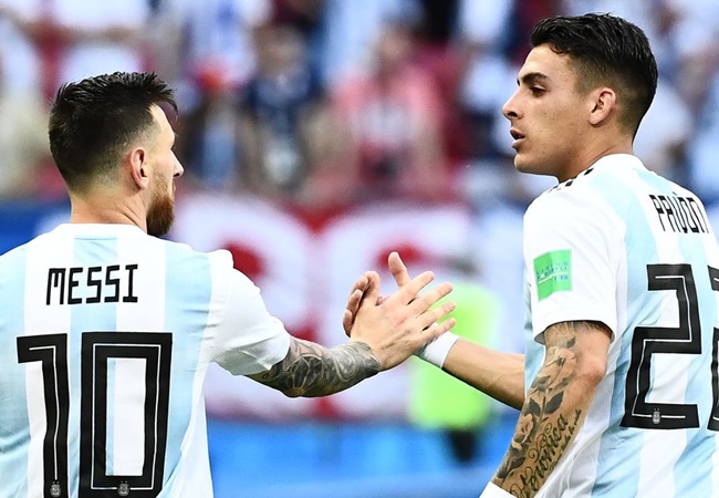 Arsenal cải tổ, tại sao không thử với "đàn em" của Lionel Messi?