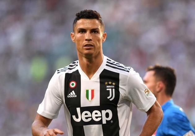 Cristiano Ronaldo trở lại ở trận gặp Ajax Amsterdam