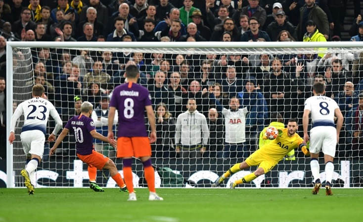 Ảnh bài viết Man City thua Tottenham: Khi nào mới hết "khôn nhà dại chợ"?