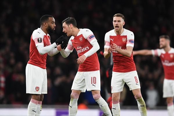 CĐV Arsenal: "Cậu ấy là vẻ đẹp hay nhất Trái Đất"