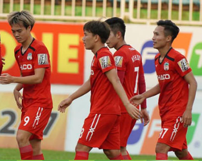Dư âm HAGL 3-2 Than Quảng Ninh: Khi 3 trò cưng của thầy Park "bay cao"