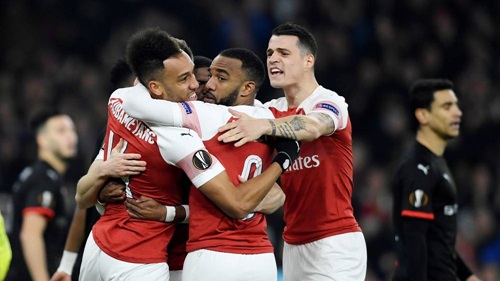 Ảnh bài viết Góc nhìn: Đã đến lúc Pháo thủ phải tự giải thoát mình khỏi nỗi ám ảnh sân khách