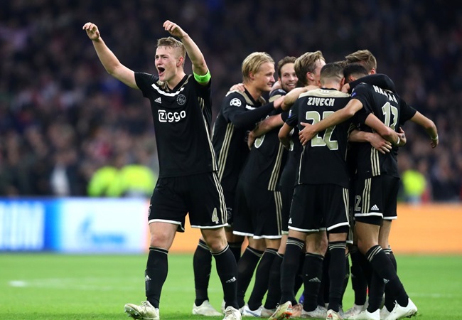 Sau 2 năm, Ajax đã bỏ Man Utd lại phía sau như thế nào?