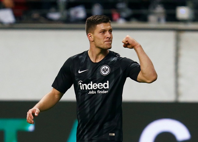 Muốn bay cao, Frankfurt cần thêm nhiều bàn thắng từ Luka Jovic
