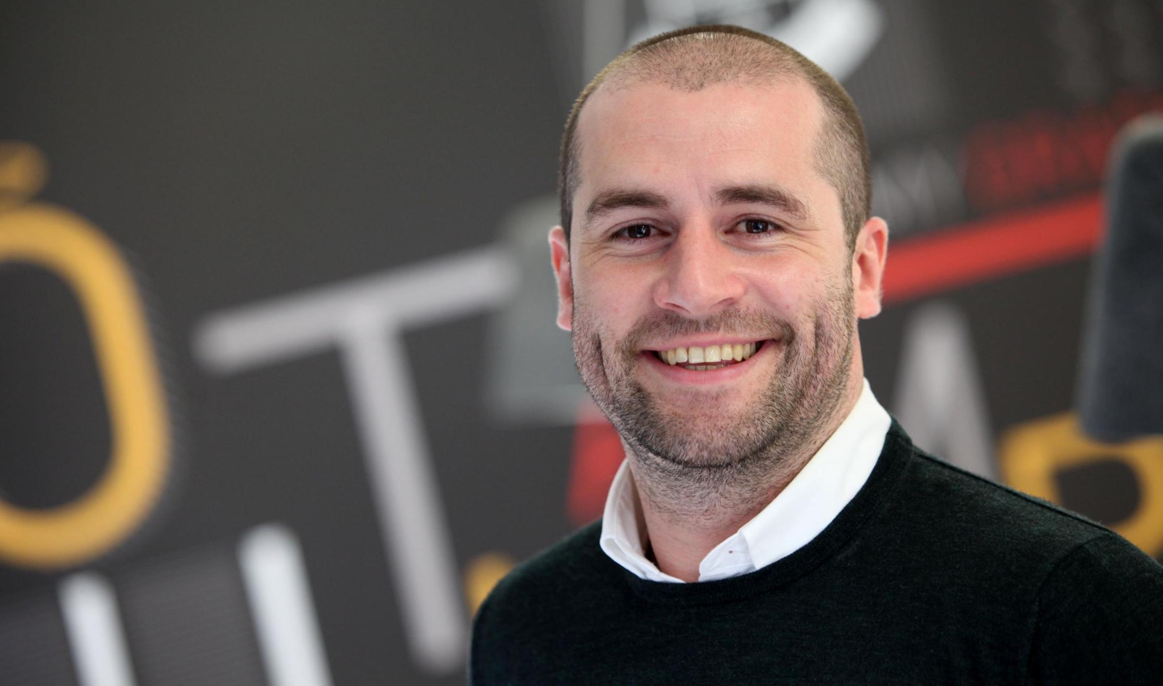 Paul Mitchell là ai mà khiến Man Utd "mê đắm"?