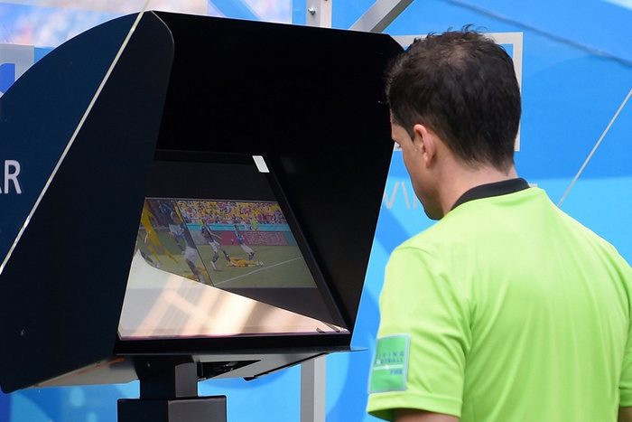 Thời gian nào V-League 2019 sẽ sử dụng công nghệ VAR?