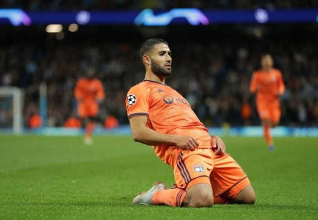 NÓNG! 'Cú lừa' của Liverpool chia tay đại diện, sẵn sàng đến Anh?