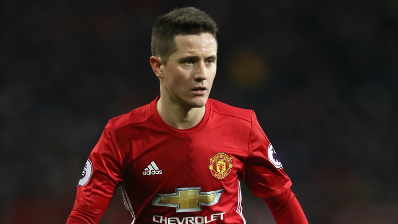 Không phải Pogba hay ai khác, vắng Herrera mới là vấn đề của Man Utd
