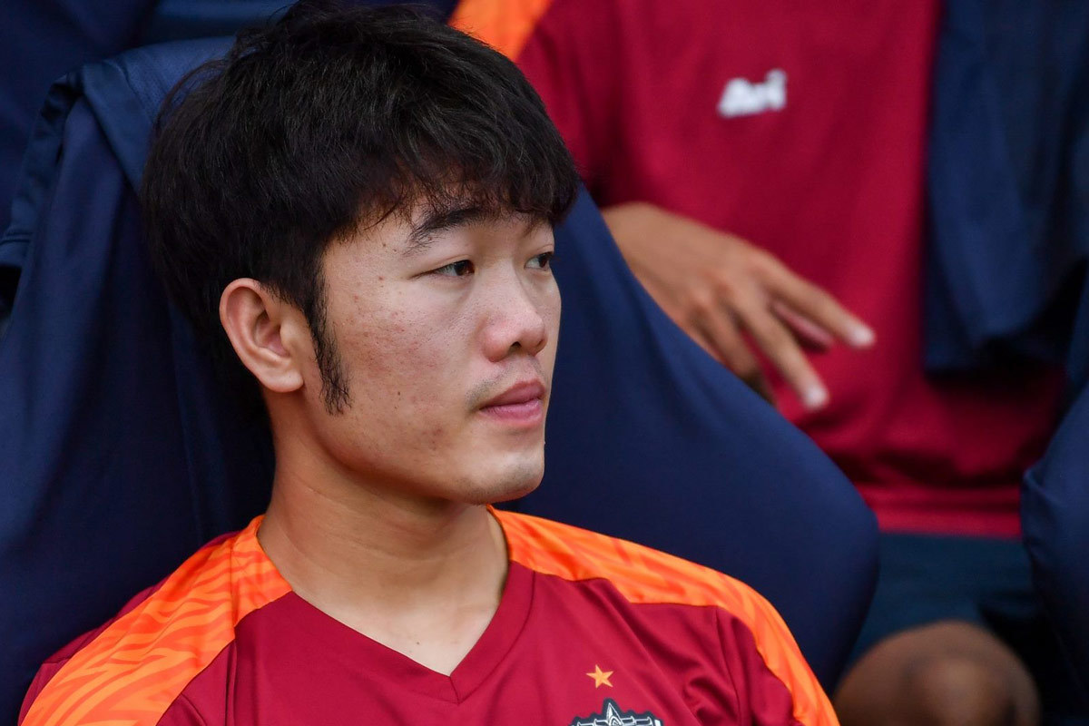 Xuân Trường ngồi dự bị trận thứ 9, trong ngày Buriram làm khách trước Beijing Guoan