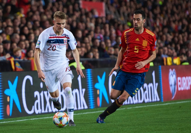 Mất De Jong, De Ligt cho Barca, Ajax lại có "thần đồng Na Uy" của Real