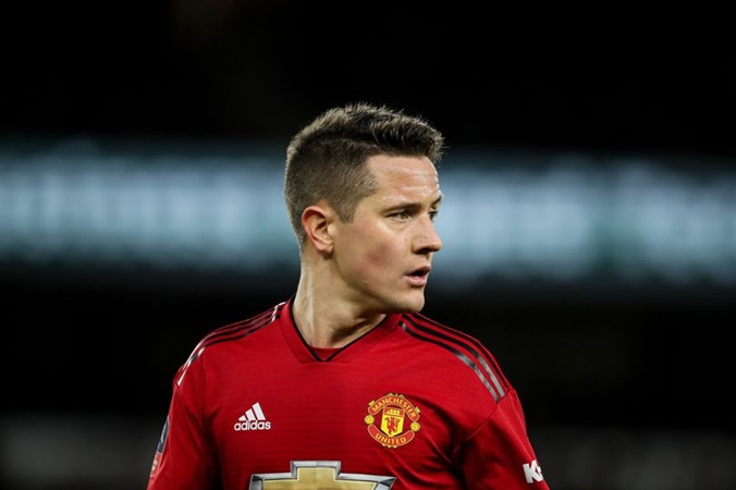 "Thủ lĩnh không ngai" chỉ đích danh kẻ khiến Man Utd thi đấu bết bát