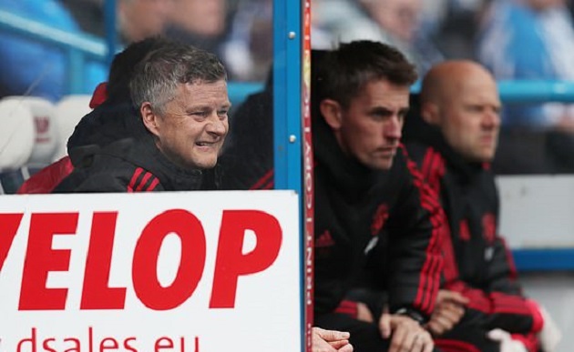 Ảnh bài viết Quỷ đỏ bạc nhược, Solskjaer giận tím mặt, lao ra đường pitch giáo huấn học trò