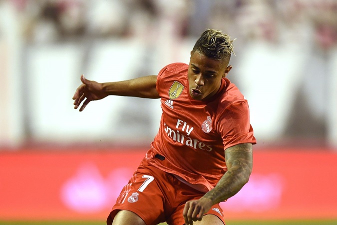 Ảnh bài viết Trả đũa Real độc như Frankfurt, quan tâm kẻ kế thừa Ronaldo thay Jovic