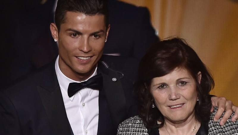 Ảnh bài viết Mẹ Ronaldo nói lời không thể tin về Juventus