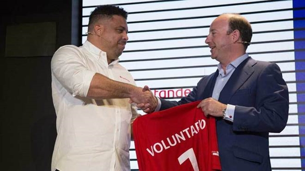 Ro "béo" bất ngờ lên tiếng về sự bất công ở Barcelona
