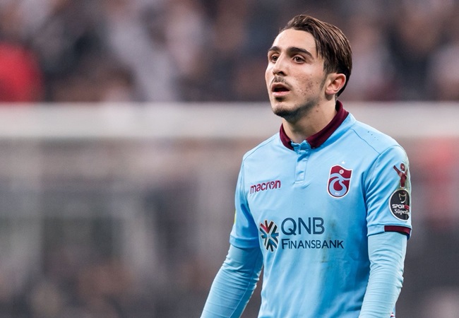 'Tiểu Messi' khiến cả Man Utd lẫn Liverpool 'điêu đứng' là ai?