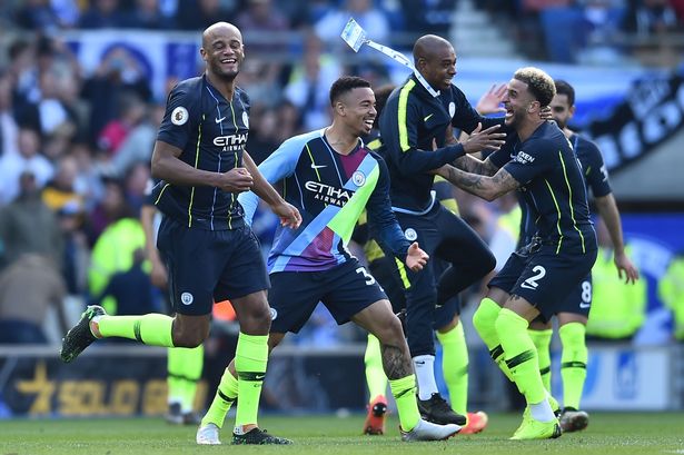 Tiền thưởng Premier League 2018/19: 20 đội bóng kiếm được bao nhiêu?