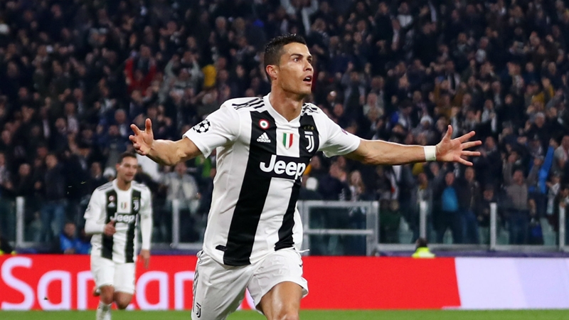 Ảnh bài viết Xét về điều này, Ronaldo rất giống Ibrahimovic
