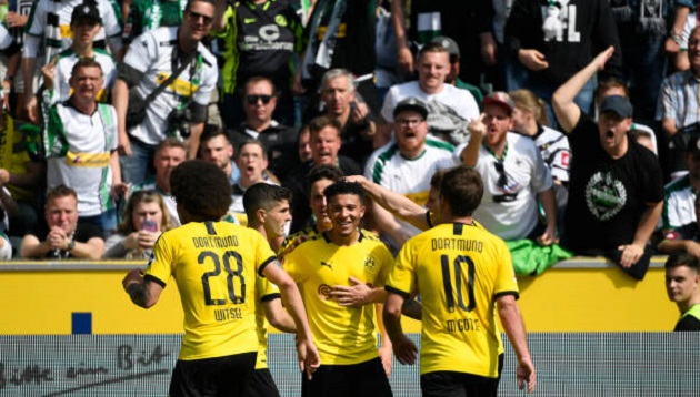 Cầu thủ 128 triệu bảng nổ súng, Dortmund vẫn ngậm ngùi làm kẻ về nhì