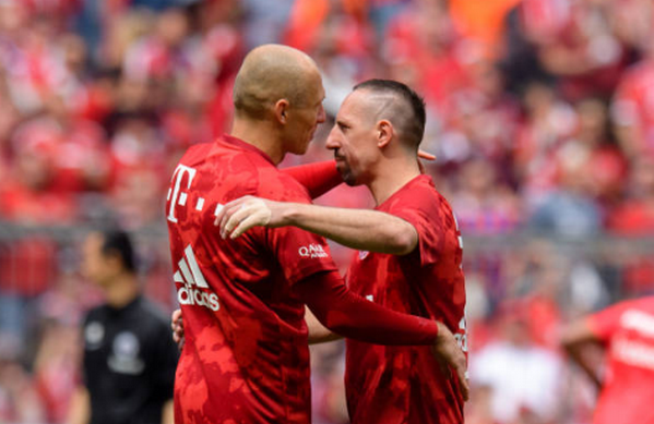 Robbery ghi bàn chia tay, Bayern vô địch Bundesliga lần thứ 7 liên tiếp