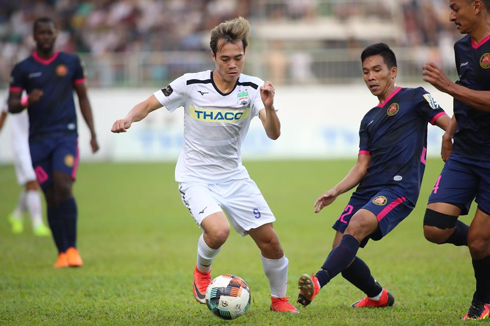 Cuộc đua vua phá lưới V-League 2019: Văn Toàn và sự cô đơn của chân sút Việt