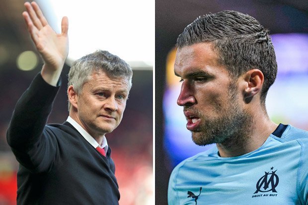 CĐV Man Utd: "Có phải 2014 đâu mà mua anh ta"