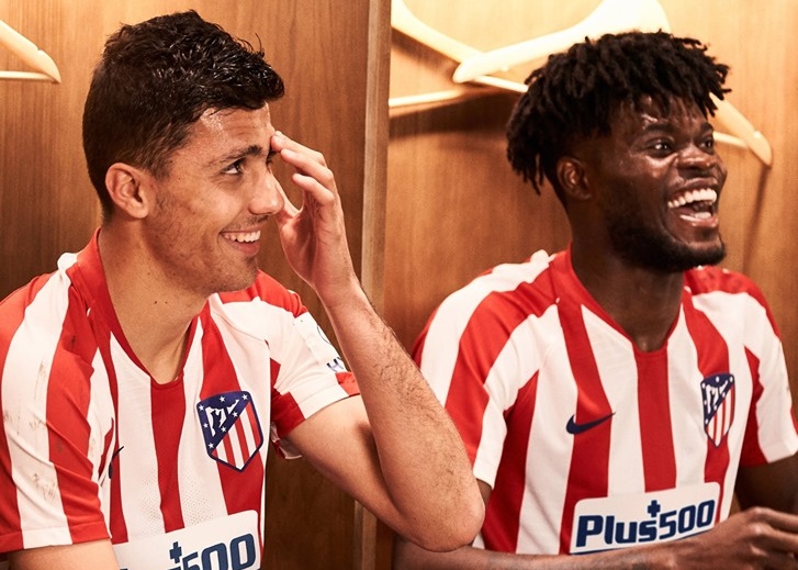 Man Utd mua Partey: Hy vọng nào với hình ảnh này?