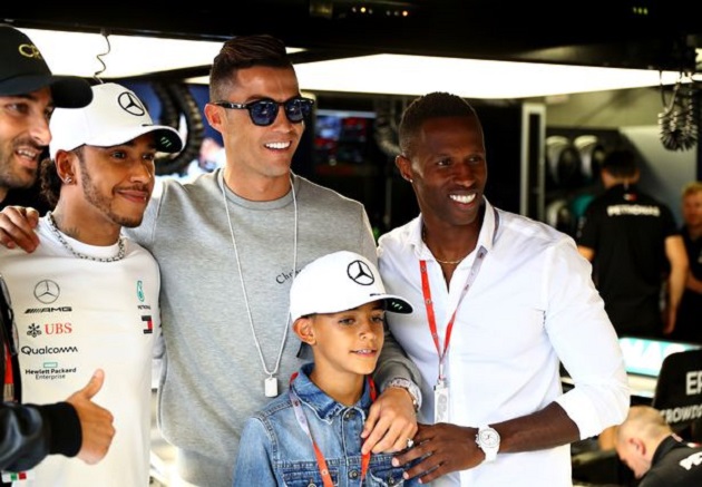 Tạm chia tay sân cỏ, CR7 gặp người 5 lần vô địch thế giới tìm cảm hứng