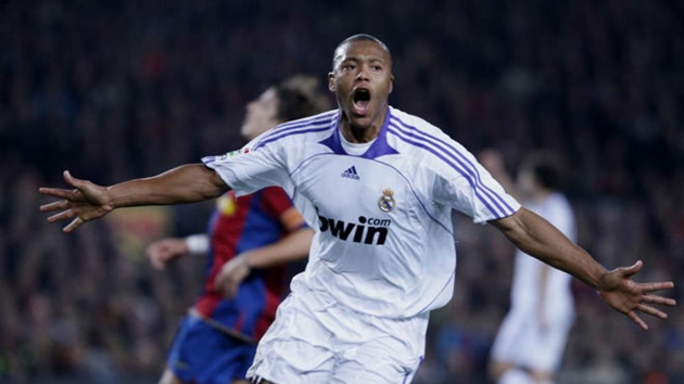 NÓNG! Huyền thoại La Liga chính thức nói lời giã từ sân cỏ