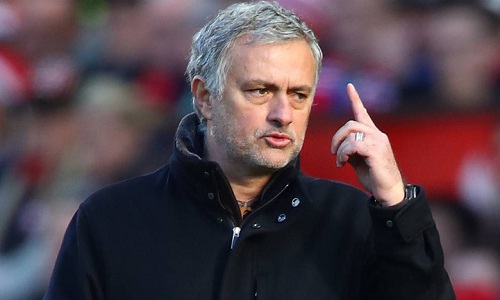 Mourinho: "Tôi cảm thấy tiếc cho CĐV Arsenal và Chelsea"