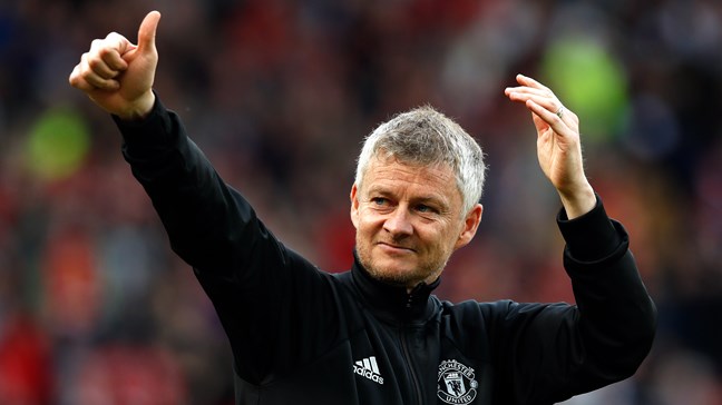 Trái ngang! Chelsea thì chê, Man Utd lại đang cần đúng người như thế