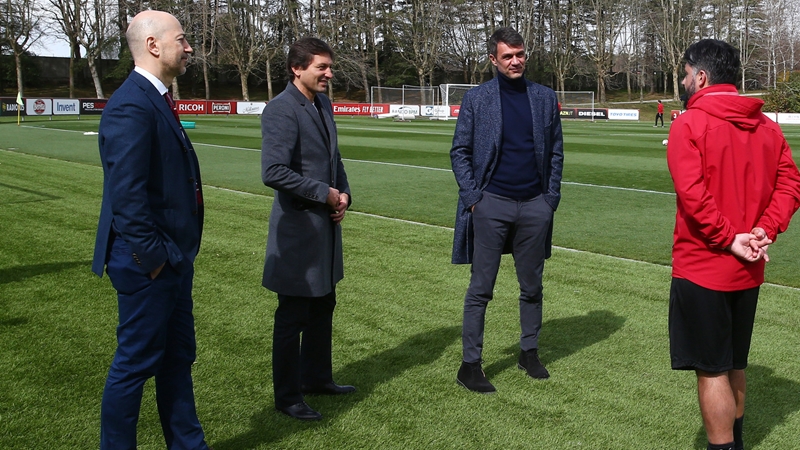 Ảnh bài viết “Huyền thoại bất tử” chuẩn bị ra đi, AC Milan đại loạn