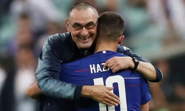 Sarri phản ứng thế nào trước thông điệp của Hazard