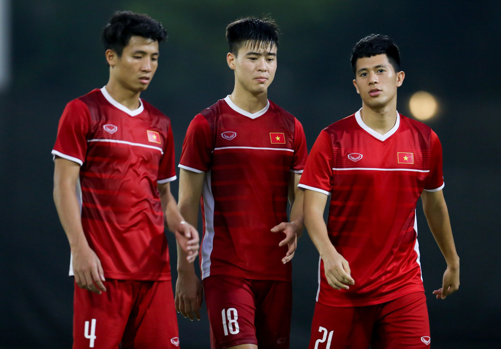 Ảnh bài viết Mất Đình Trọng, thầy Park sẽ xoay sở hàng thủ ĐT Việt Nam như thế nào?