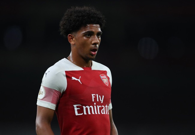 Bị 'sốc' vì Emery, sao chạy cánh 18 tuổi quyết dứt tình với Arsenal