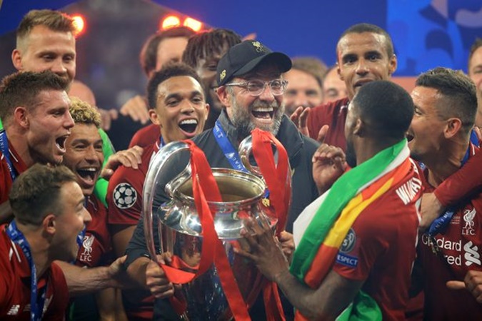 "Với tôi, Klopp là 1 trong những huấn luyện viên hay nhất thế giới"