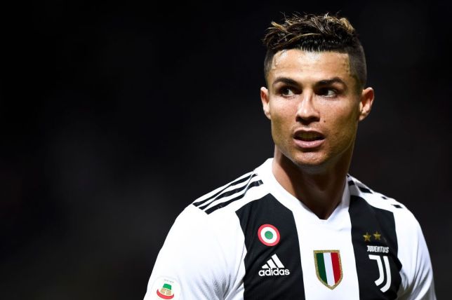 Ảnh bài viết Sarri chưa về Juve, Ronaldo đã có phản ứng khó tin