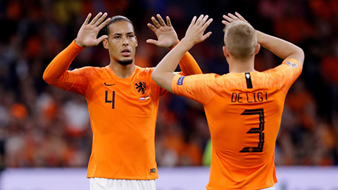 Van Dijk dùng đúng 8 chữ lên tiếng tương lai De Ligt