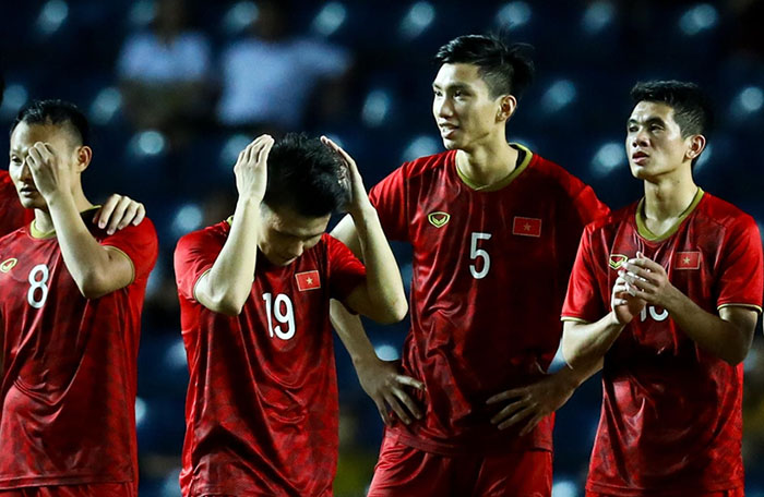 Ảnh bài viết Báo châu Á chỉ ra cầu thủ xuất sắc nhất ĐT Việt Nam trong trận chung kết King's Cup